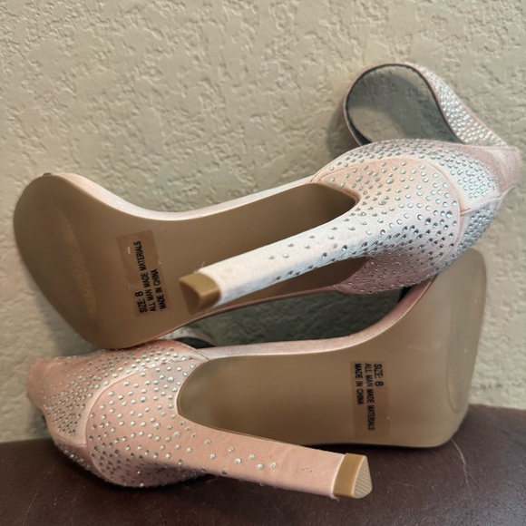 NEW Qupid Jeweled Ankle Strap Heels - Picture 11 of 15